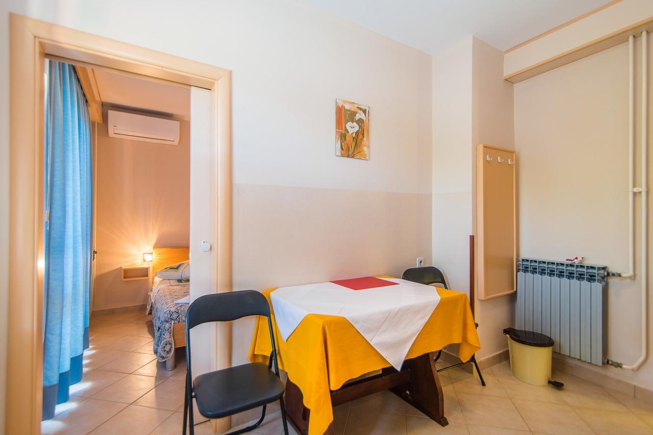 Apartment Vilma Фунтана Екстер'єр фото